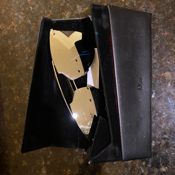 Christian Dior DiorReflectedP Sunglasses - Picture 3 of 3